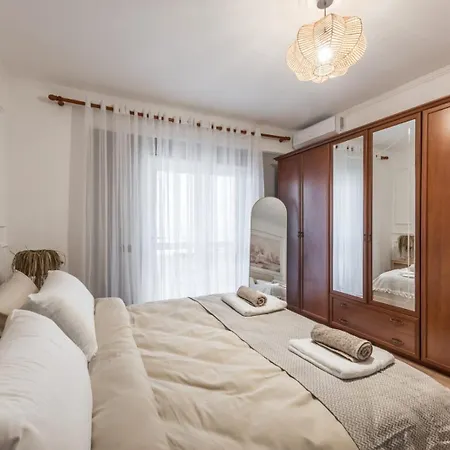 Vollga Luxury Grand